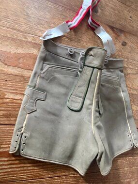 Authentic 1950s German Boy Scouts Pfadfinder Leather Shorts Lederhosen